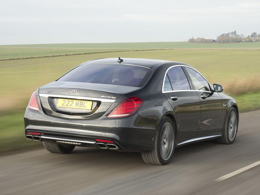  Mercedes-Benz S63 AMG 2014 года  (UK) (фото 11 из 24)
